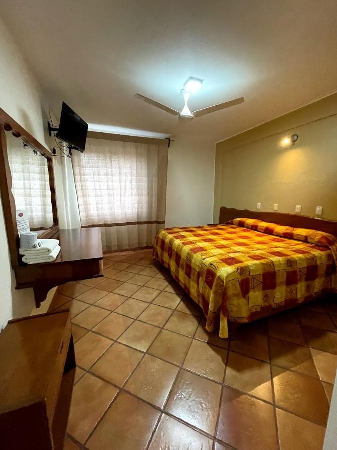 Hotel Bugambilias Oaxaca Екстериор снимка